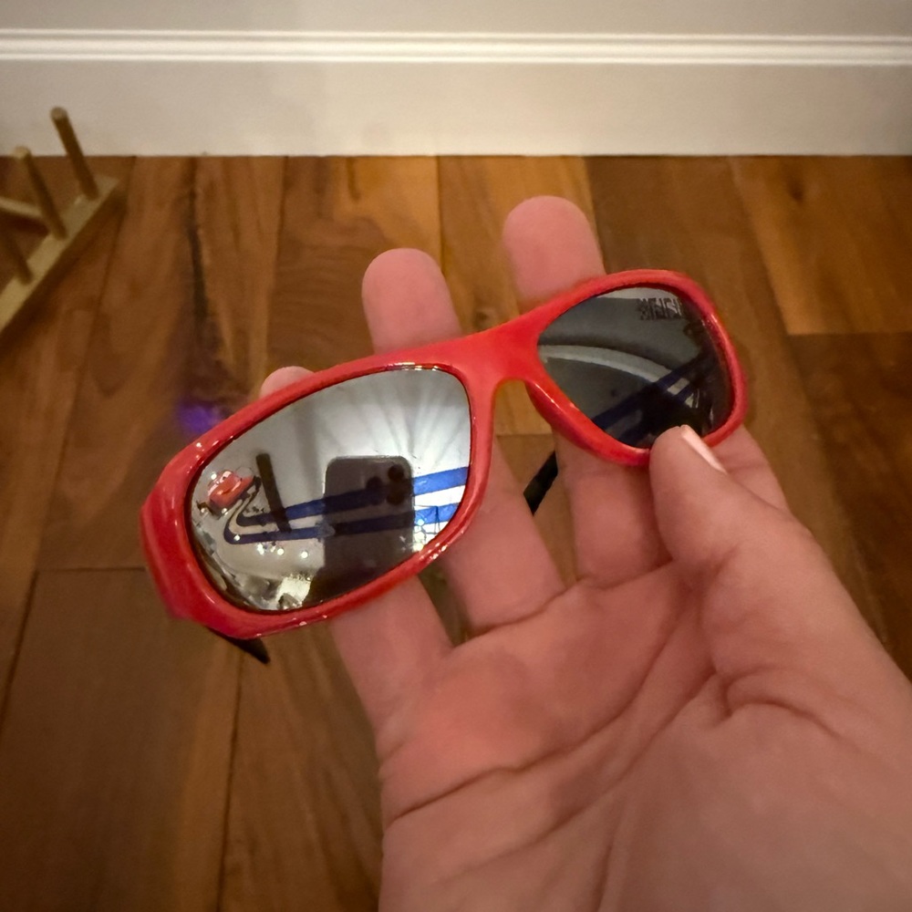 Disney Pixar cars Red Sunglasses with Mirrored Lenses kids
